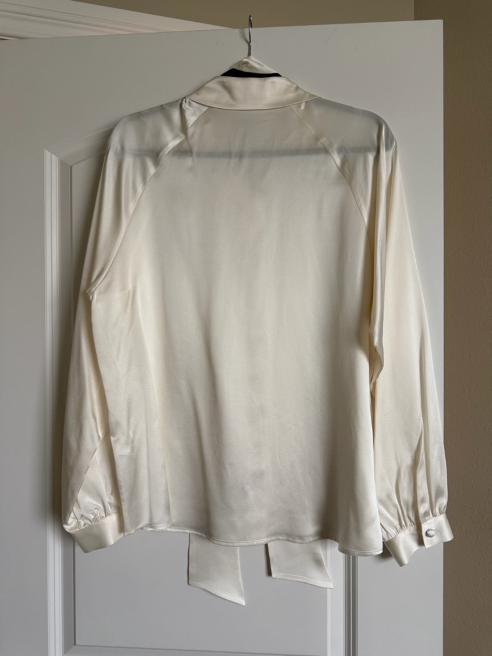 LILYSILK Silky Ivory Tie-Neck Blouse - Picture 6 of 7